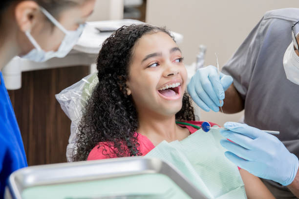 Best Mobile Emergency Dentist in Deenwood, GA